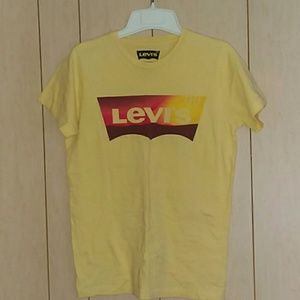used. Great condition. Small women's Levi's tee